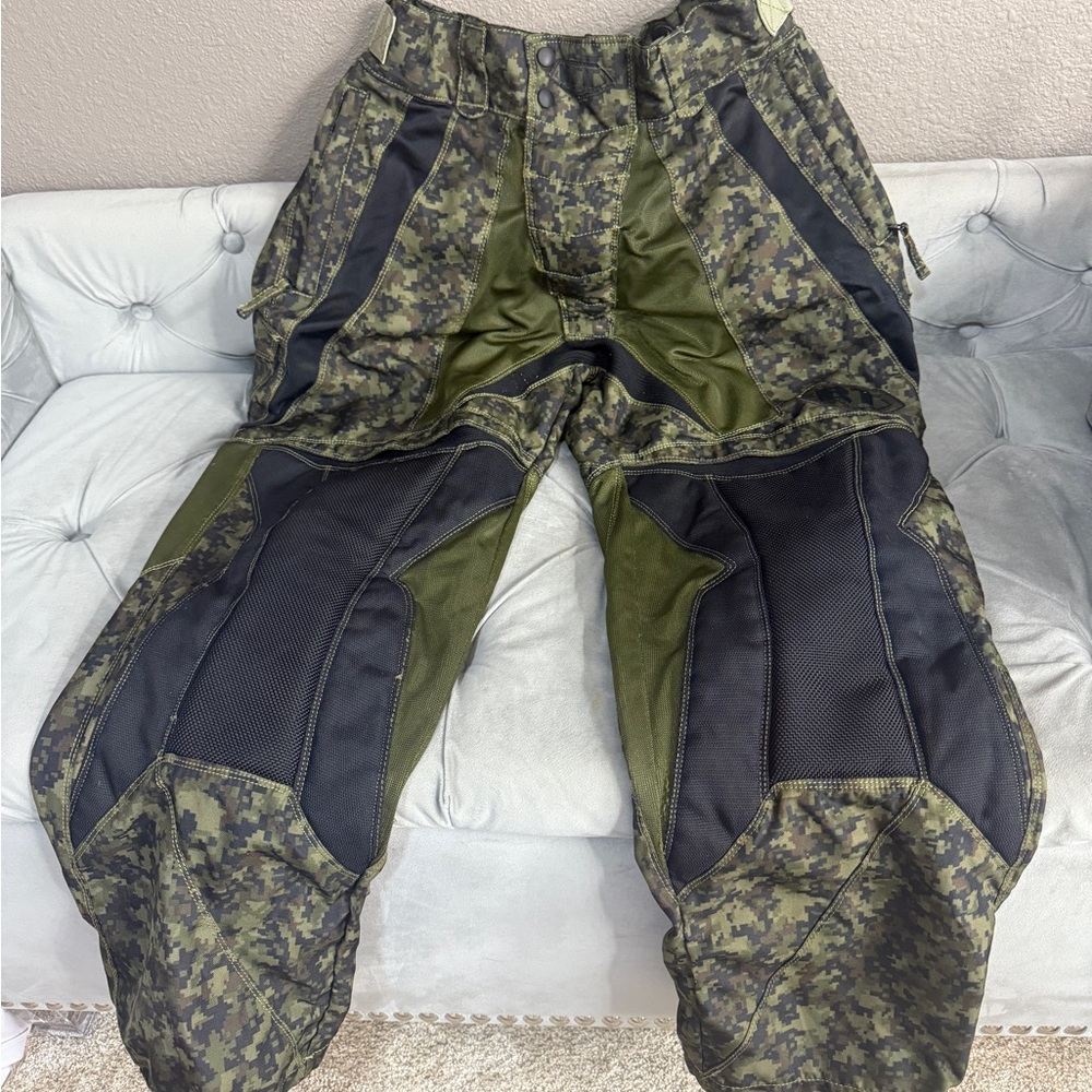 Men's Camouflage Cargo Pants with Black Accents